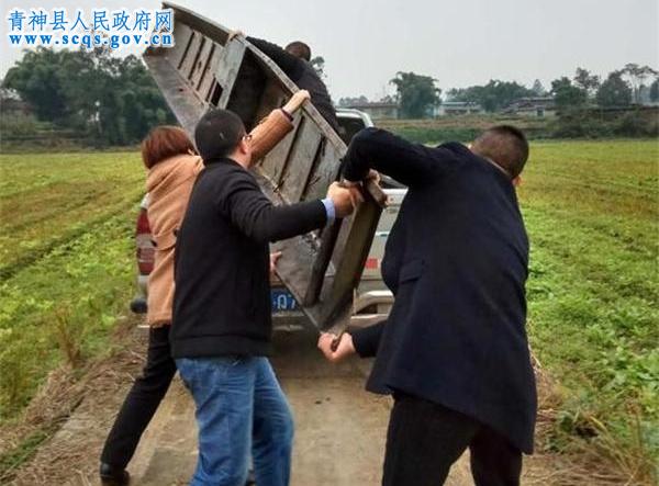 县农牧局多举措加强秋冬渔业资源保护